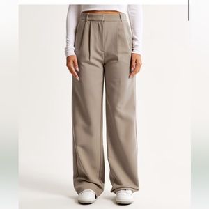 Abercrombie Sloane Tailored Pant 27 Short Light Brown